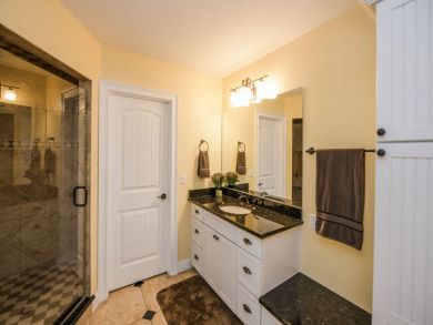 Anna Maria Walk to Beach 3 Bedroom Vacation Home